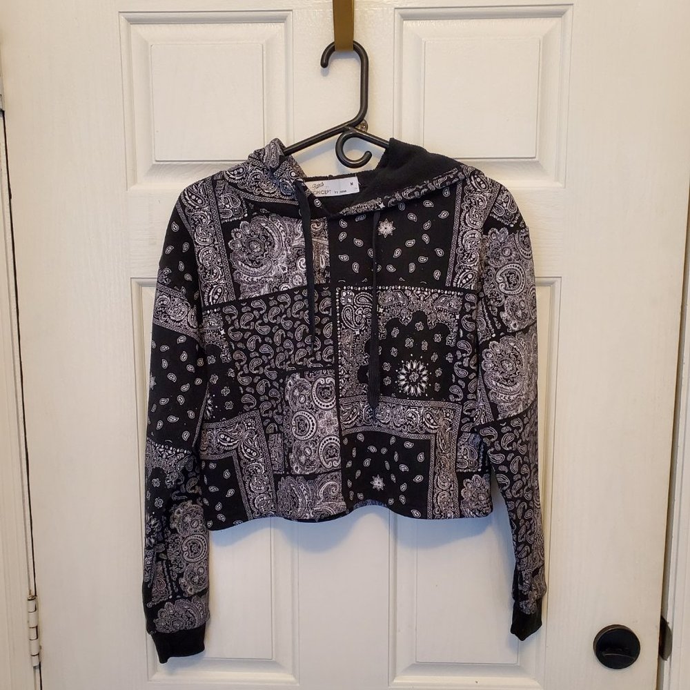 Roma Concept By Rosee Crop Top Hoodie SZ M